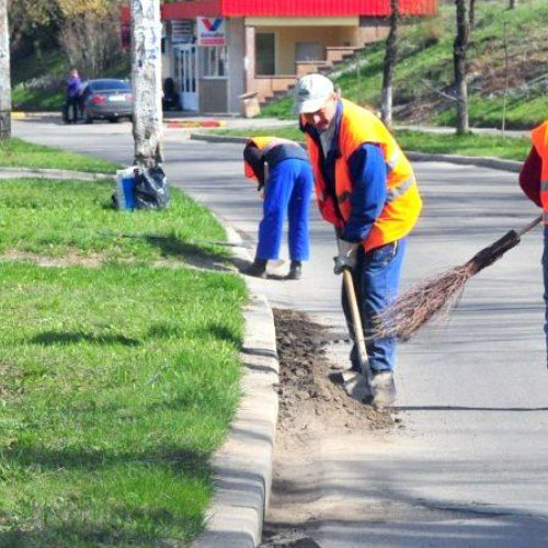 Scandalagiul din Petrila, obligat să facă muncă în folosul comunității