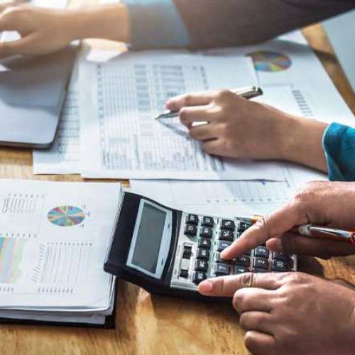 Amnistie fiscală pentru contribuabili: 85% din penalități și dobânzi, șanse pentru firme și persoane fizice