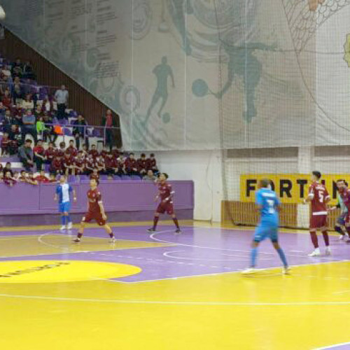 Turneul Final de Futsal pentru Seniori Masculin la Deva