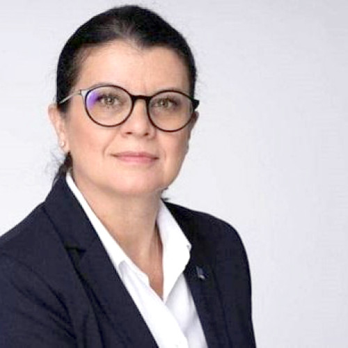 Vetuța Stănescu, îngrijorată de o candidatură la Consiliul Județean?