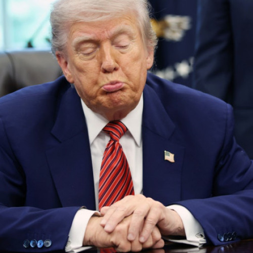 Programele de prevenire a violenţei armate din SUA rămân fără fonduri, după un ordin semnat de către Donald Trump