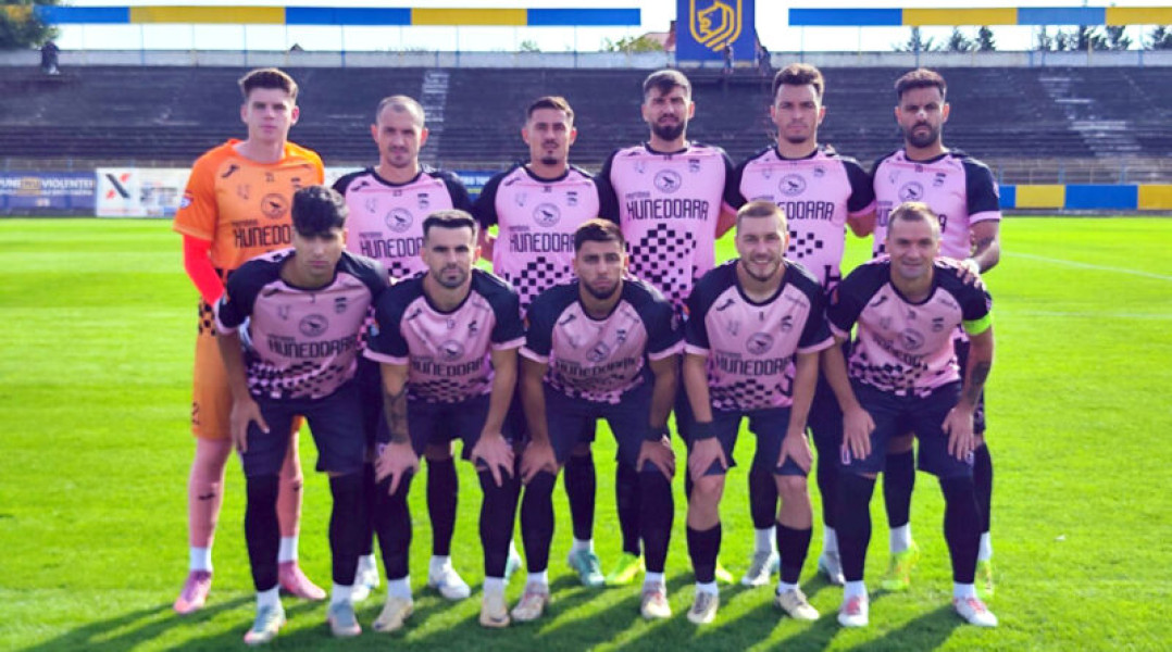 Situaţia-i roz! Învingem şi la Satu Mare şi urcăm pe primul loc!