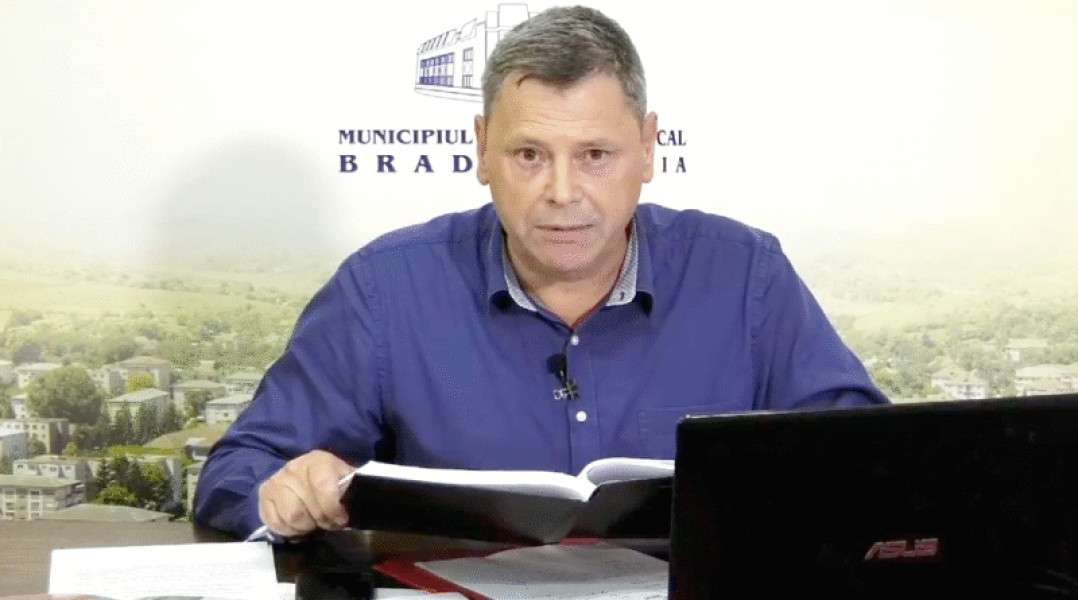 Municipiul Brad a obținut fonduri europene pentru modernizarea a două parcuri