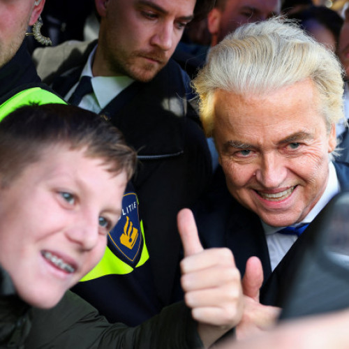 Olanda votează în alegeri anticipate în context de criză politică și imigrație