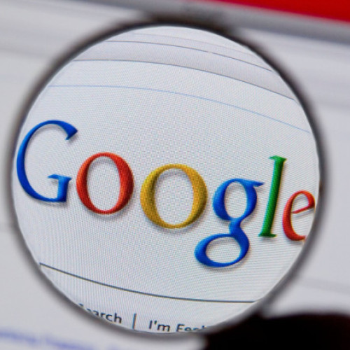 Google și Amazon ar fi acceptat o clauză secretă pentru alertarea Israelului privind accesul străin la date