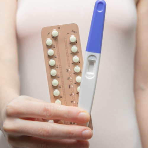 Pilula de a doua zi, oferită gratuit în farmacii în Anglia de miercuri