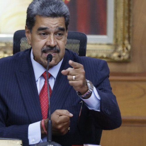 Maduro cere retragerea cetățeniei celor care sprijină o invazie străină în Venezuela