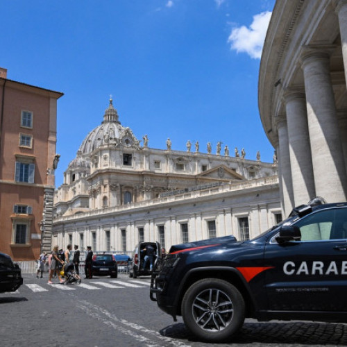 Un român din Italia, reținut pentru agresarea unui bărbat din cauza unui câine