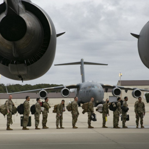 Polonia primește asigurări că SUA nu își vor reduce prezența militară