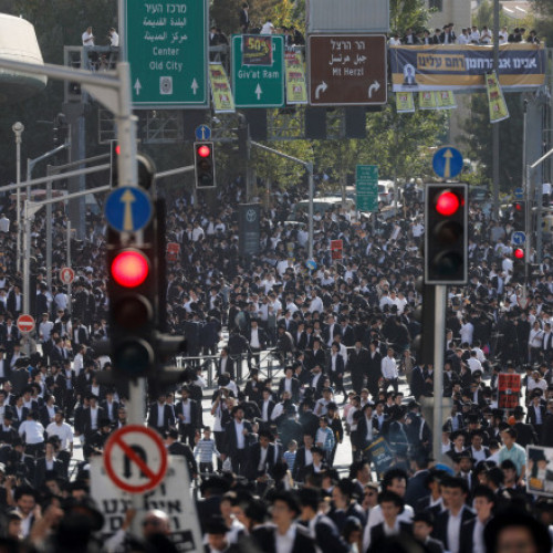 Manifestație masivă la Ierusalim împotriva recrutării ultraortodocșilor în armată