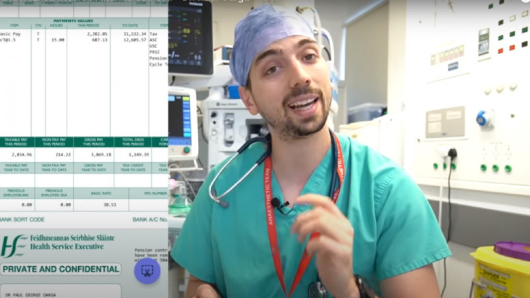 VIDEO Medicul român din Irlanda arată salariul său lunar: cât câștigă acum și care sunt beneficiile