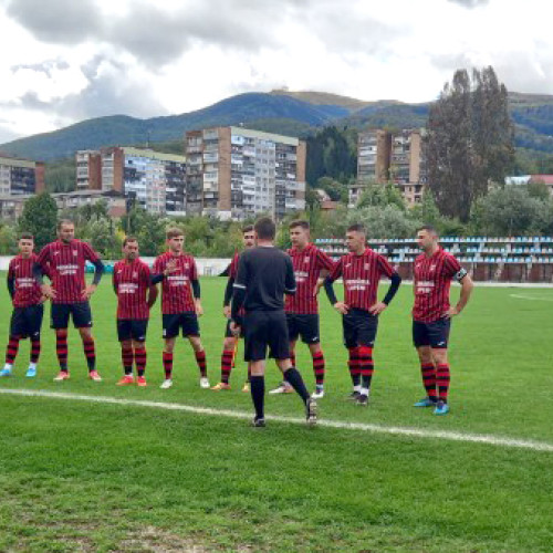 Competitione intensă pentru poziția de lider în Liga a IV-a de fotbal din Campionatul Județean